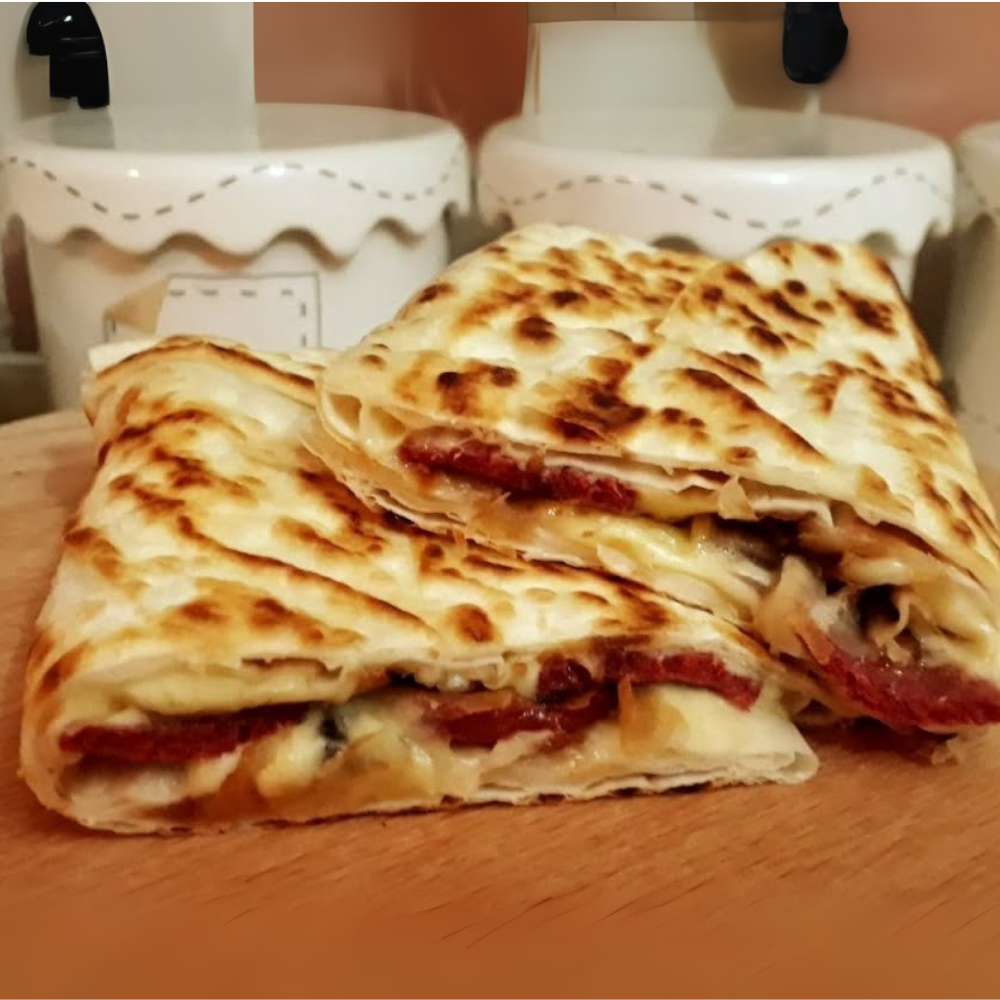 sucuklu tulum peynirli